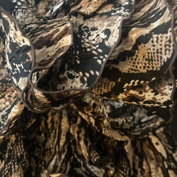 Animal Print Ruffle Top - Picture 3 of 6